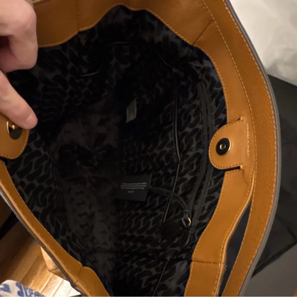 Rebecca Minkoff Tan Leather Shoulder Hobo - Picture 5 of 7